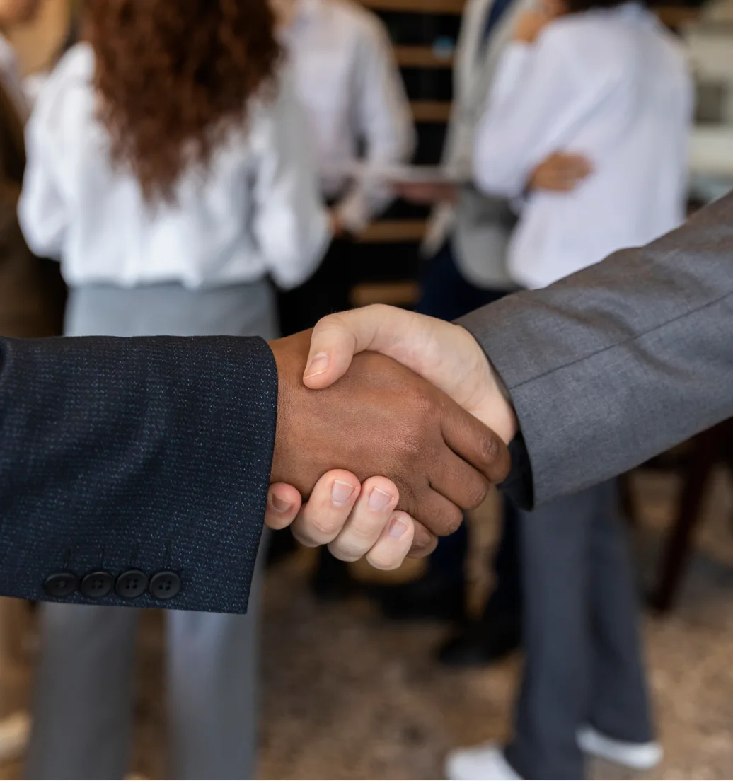 Handschlag zweier Geschäftspartner